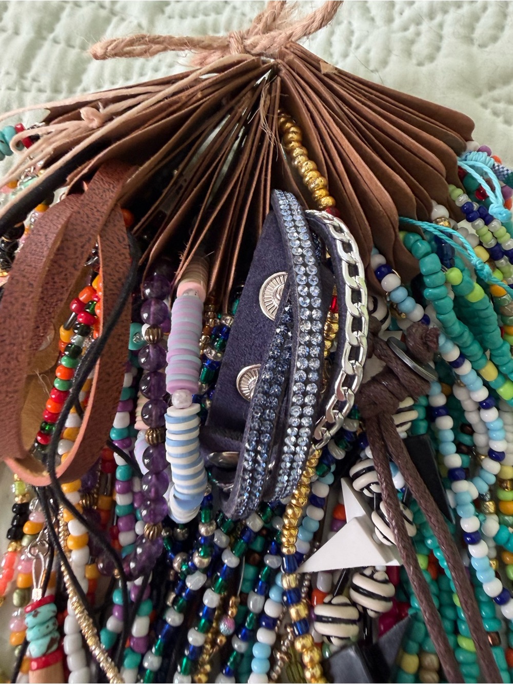 100+ Piece Lot Women's Glass, Natural Stone Hand Beaded Necklaces/Bracelets - Picture 3 of 16